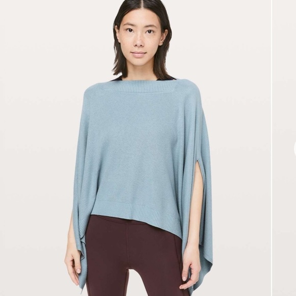 LULULEMON • Women’s Forward Flow Cape Blue Cast Soft Warm Lightweight One Size - Picture 1 of 10